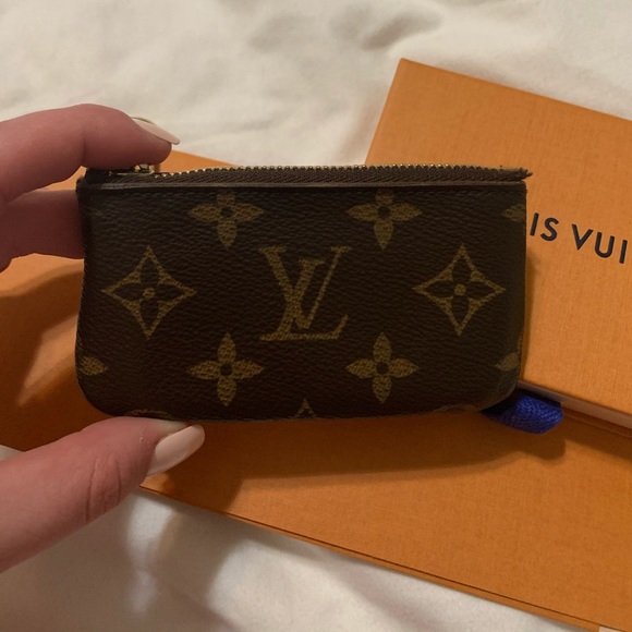 Authentic Louis Vuitton Monogram Key Pouch! - Picture 2 of 8